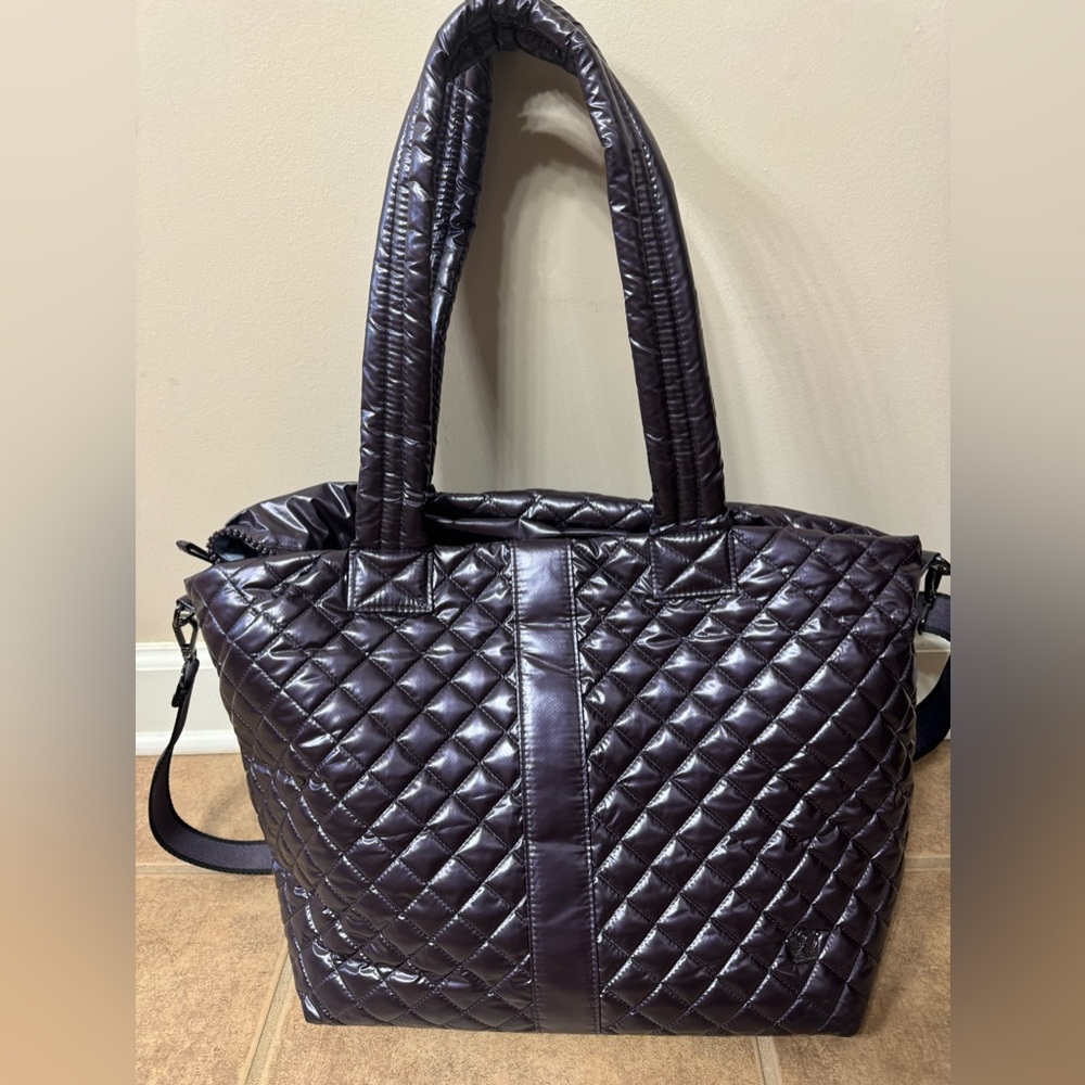 OLIVER THOMAS LUGGAGE